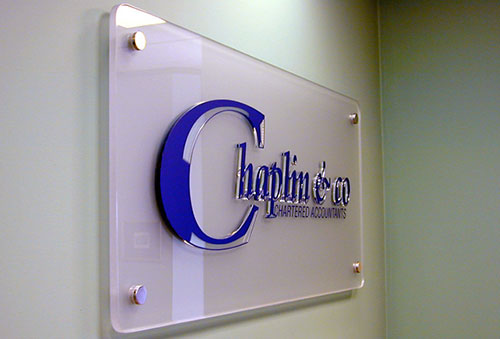 Bảng hiệu logo công ty